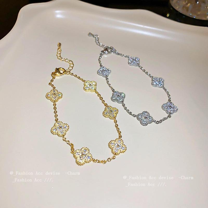 Luxusní náramek čtyřlístek s diamanty ze zirkonu: Elegantní módní design & šperky pro každou příležitost