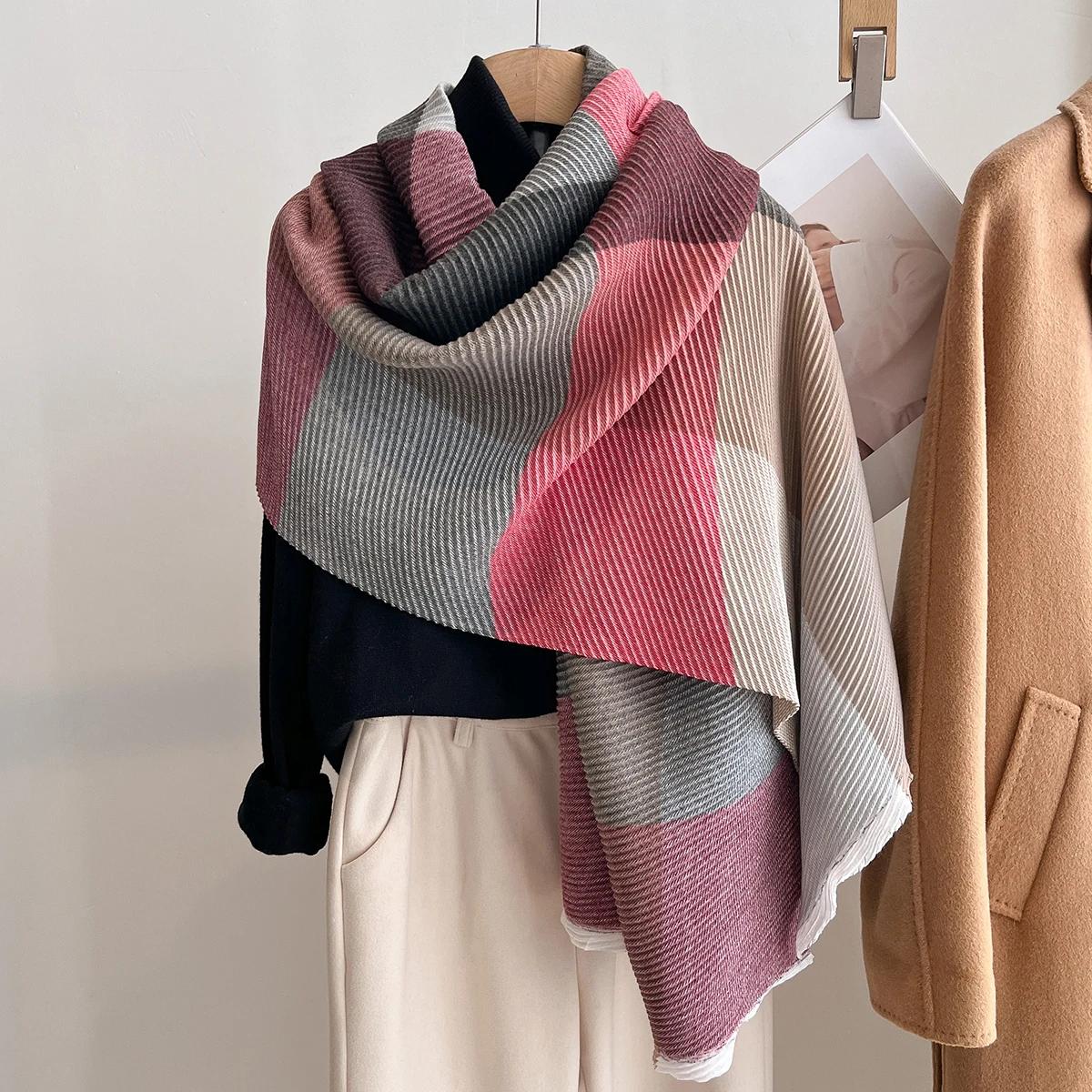 Women S Spring Winter New Drape Color-Block Multi-Colored Scarf Oversized Warm And Sunscreen Shawl Fashionable Versatile Scarf