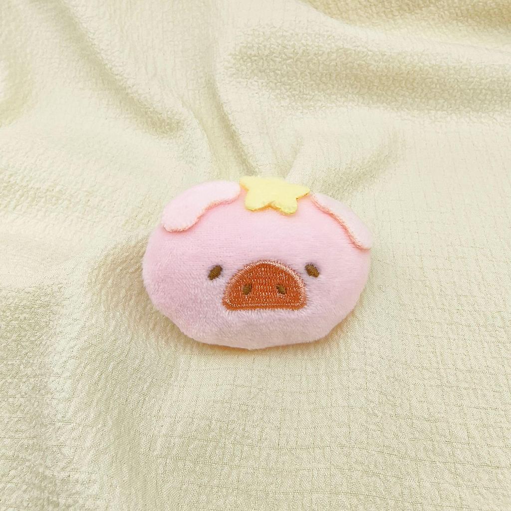 Cute Pig Plush Brooch - Cartoon Star Pin for Bags and DIY Clothing Accessories