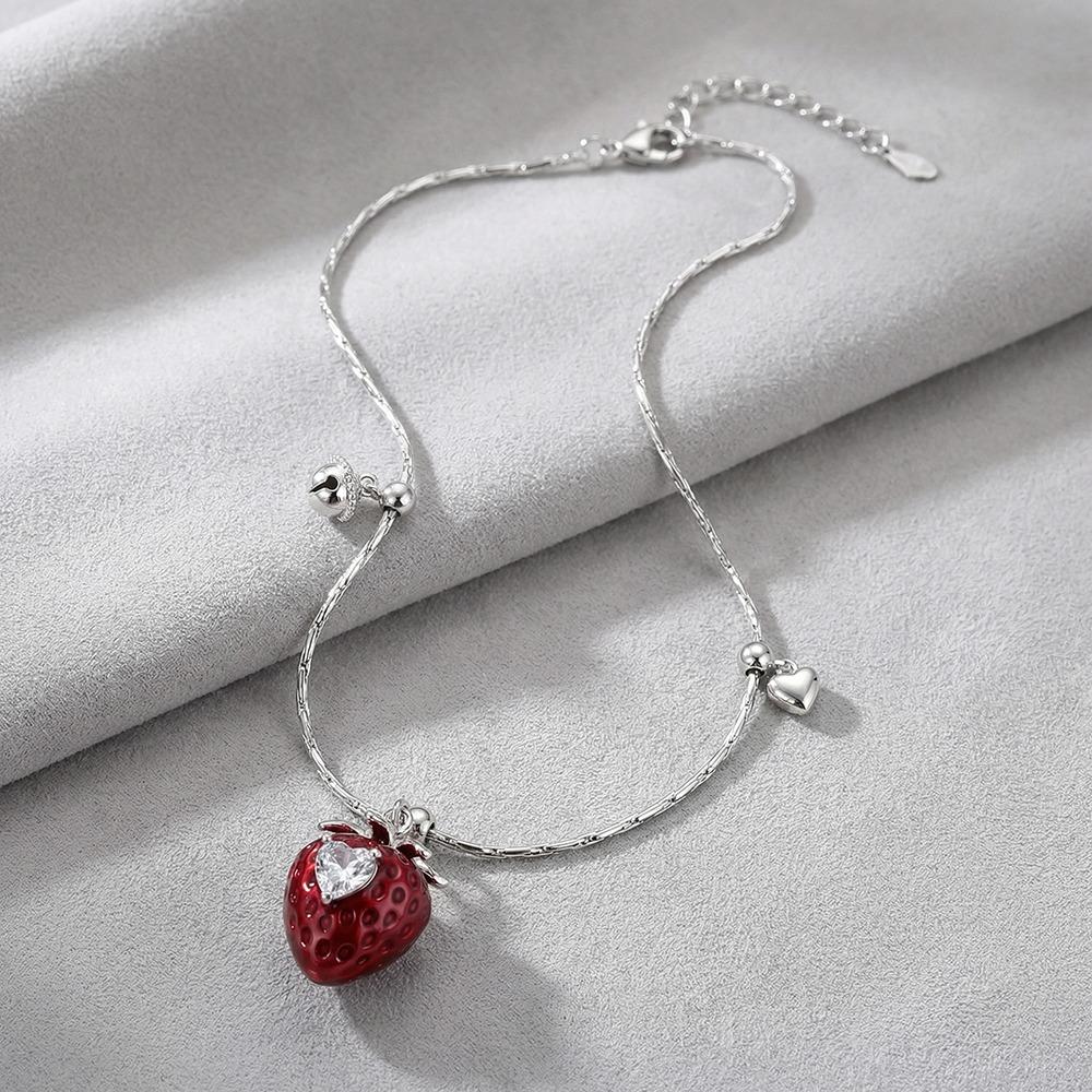 Girl Clavicle Chain Strawberry Necklace Sweet Women Jewelry Red Strawberry Love Necklace  Gifts красный