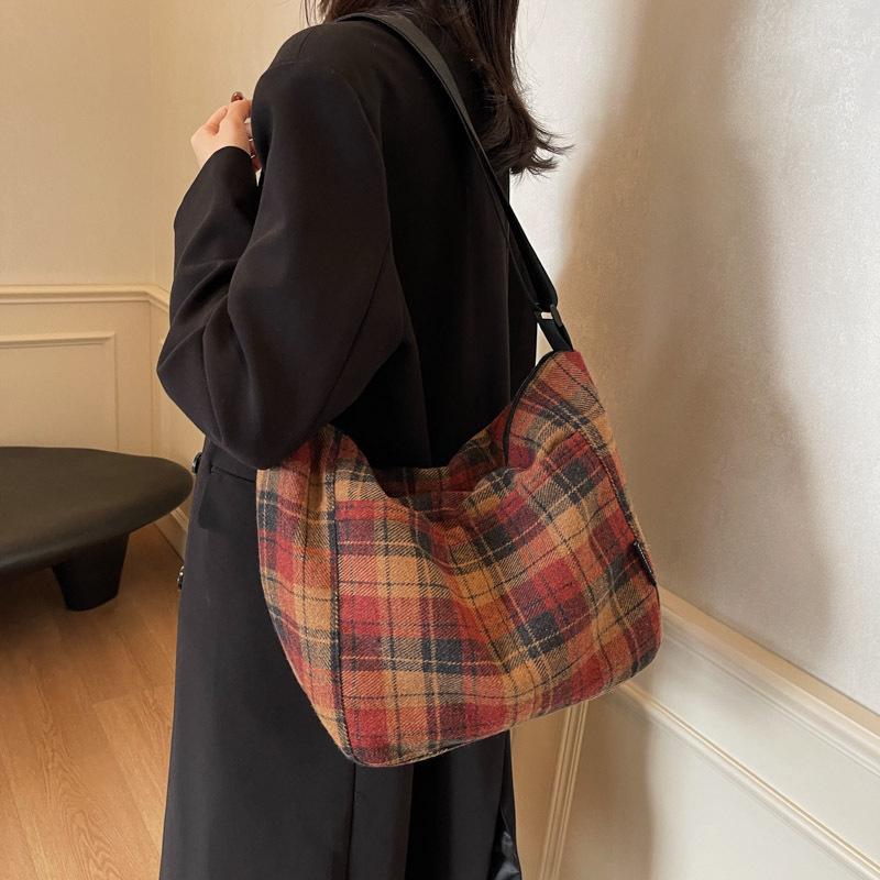 Retro plaid summer bag women's new casual messenger commuter bag college student shoulder tote bag