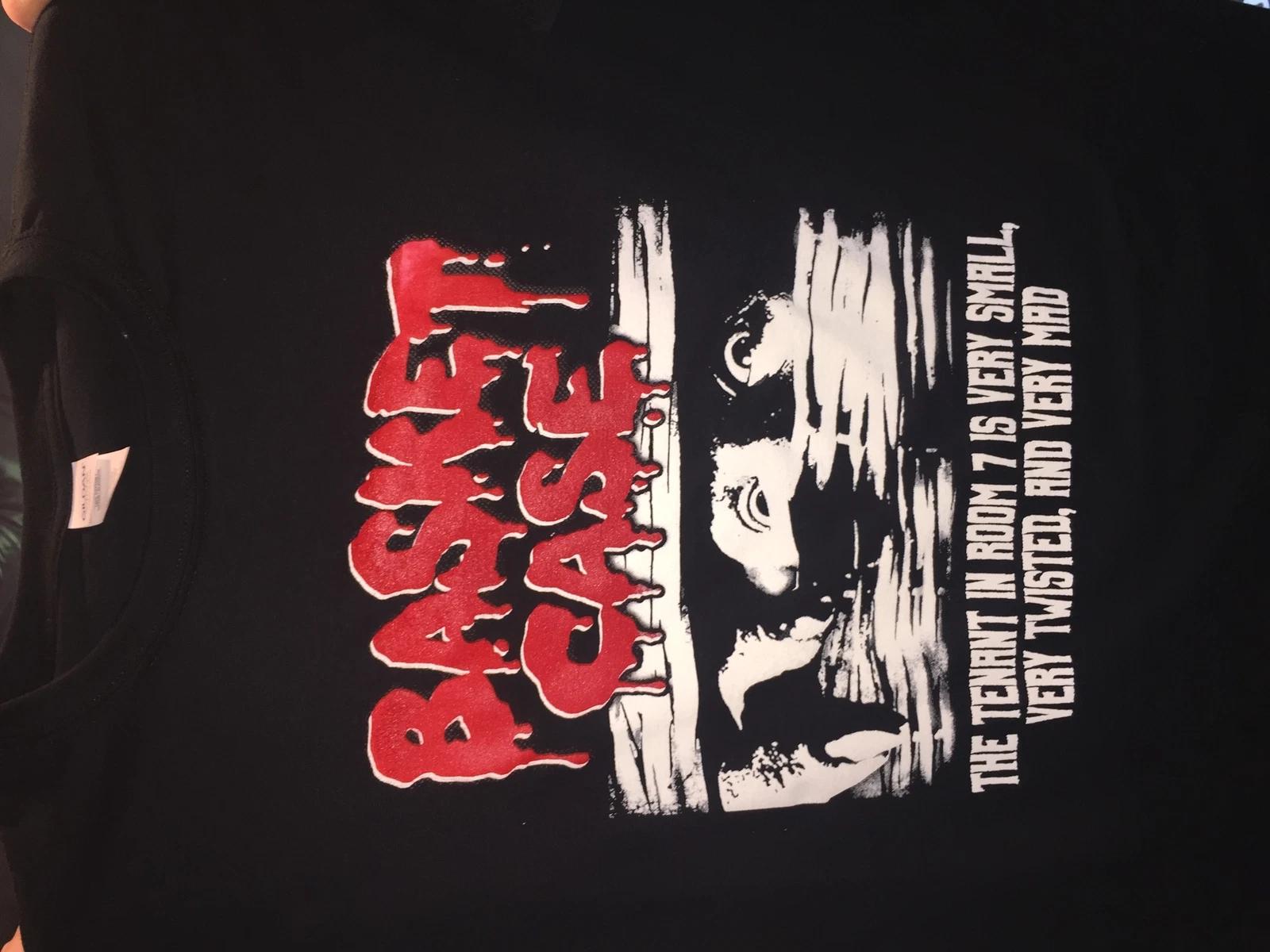 Basket Case Classic T-shirt L