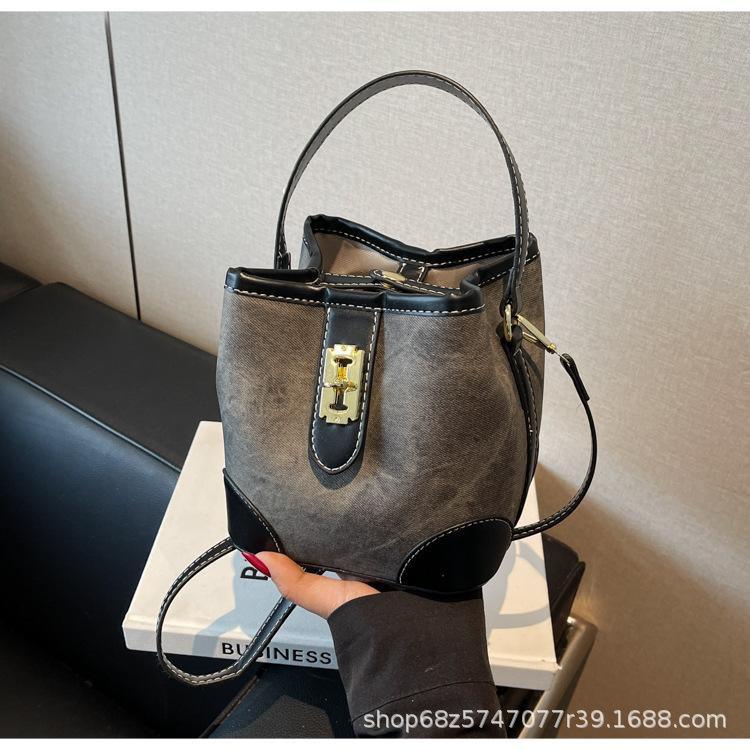 Vintage Handbag Bag Women's 2025 New High-end Niche Design Fashionable and Versatile One-shoulder Crossbody Bucket Bag