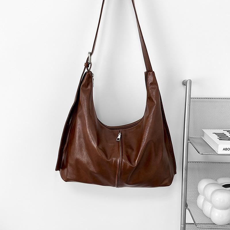 Stor Kapasitet High End og Enkel Tote Bag for Kvinners Moteable Ensfarget Skulderveske Moteable Pendler Crossbody-veske