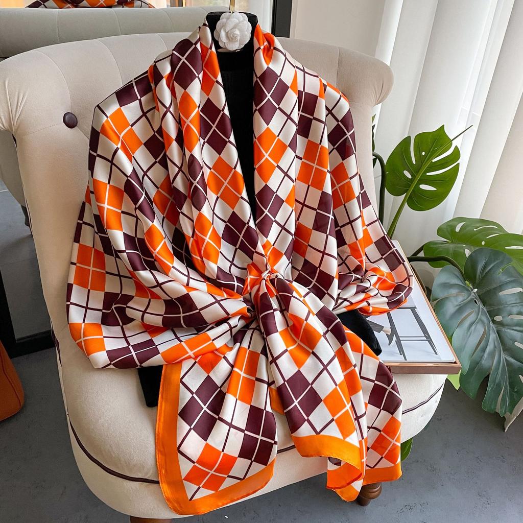 Luxury Brand Silk Scarf Multicolor Sunflower Scarf New Design Print Kerchief Women Neck Shawl Wraps Echarpe 130cm