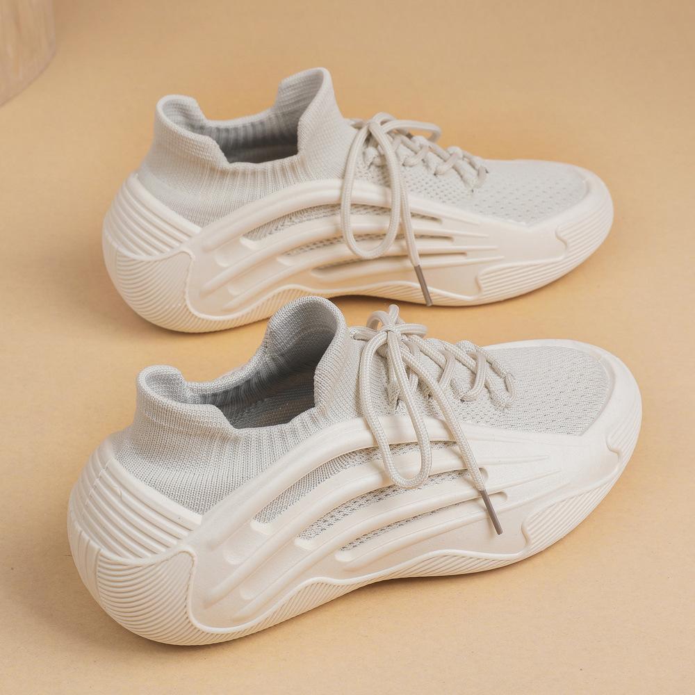 New Spring and Summer Breathable Fly-woven Sports Shoes Comfortable Flat-soled Soft-soled Casual Elastic Socks Shoes