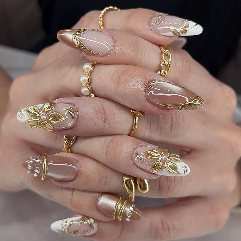 3D three-dimensional gilt flower almond nail wearing armor foreign trade gentle wind fake nails 30 pieces white nail art direct supply