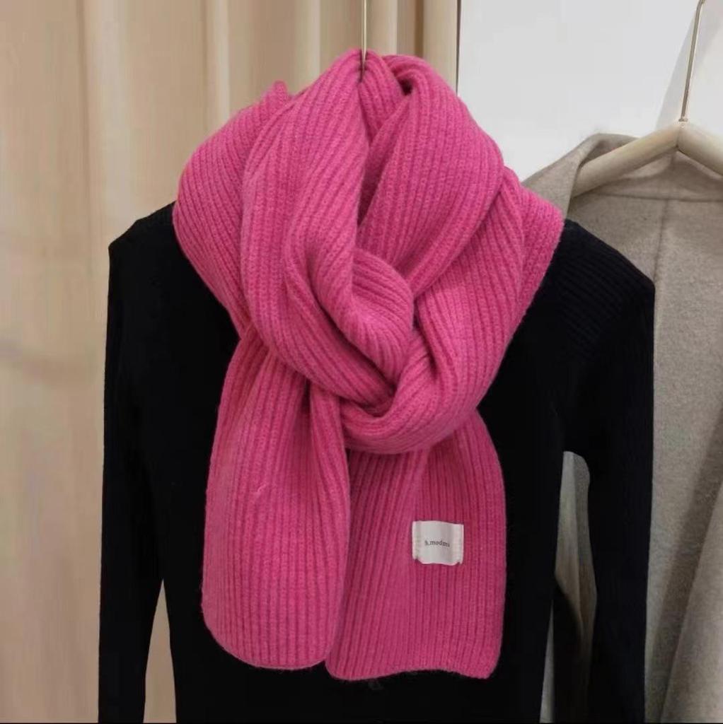 Korean Style Versatile Knitted Scarf for Women - Green, Blue, Red, Warm & Stylish for Autumn/Winter