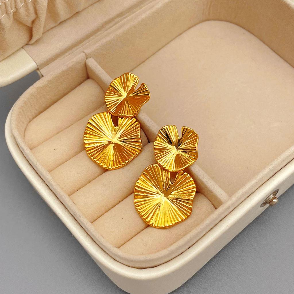 Retro Asymmetrische Lotusblatt-Ohrringe - Schlichter, vielseitiger und stilvoller Hängeschmuck