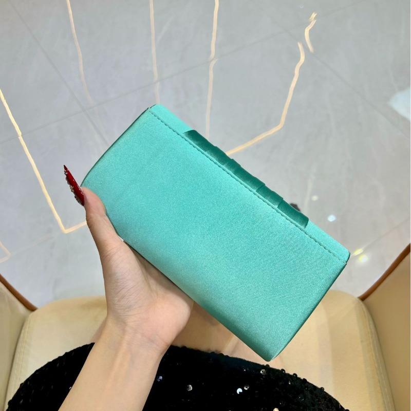 Dinner Bag with Chain Strap Crossbody Bag Fashionable and High-end Ladies' Hand-held Bag