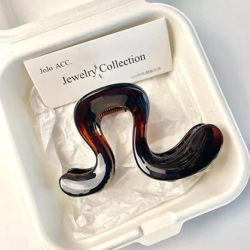Elegant Women Hair Clip Premium Hairpin Back Head Accessories Simple Irregular Hair Catch  New Fashion Hair Clips