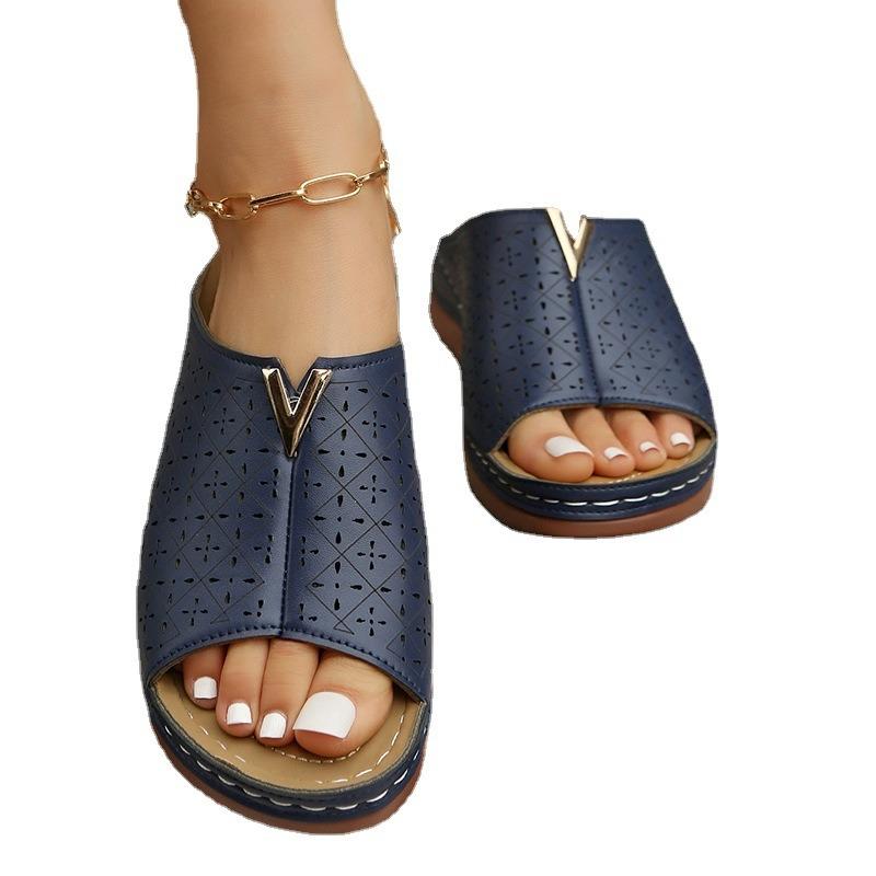 Cross-border New Large-size Hollow Slope Heel Cool Slippers Women's European and American Fish Mouth Thick Bottom