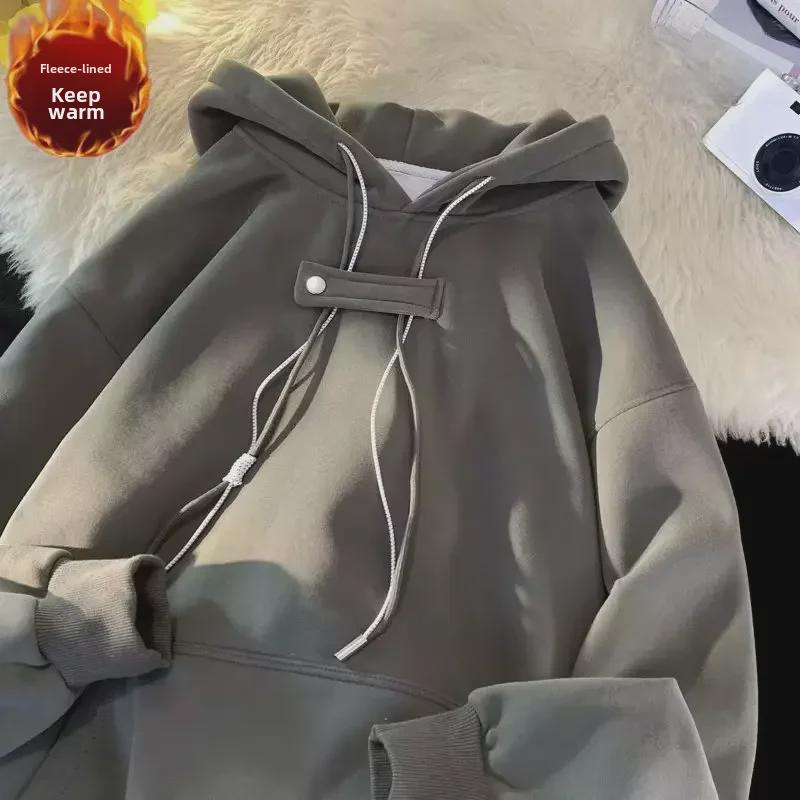 Męska bluza z kapturem oversize w stylu amerykańskim z pogrubionym aksamitem - Modna, luźna kurtka zimowa