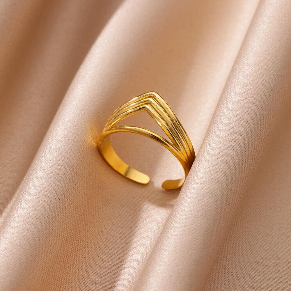 Anello aperto a forma di cuore in acciaio inossidabile color oro per donna, non scolorisce, alla moda, squisito, estetico, gioiello romantico per coppia