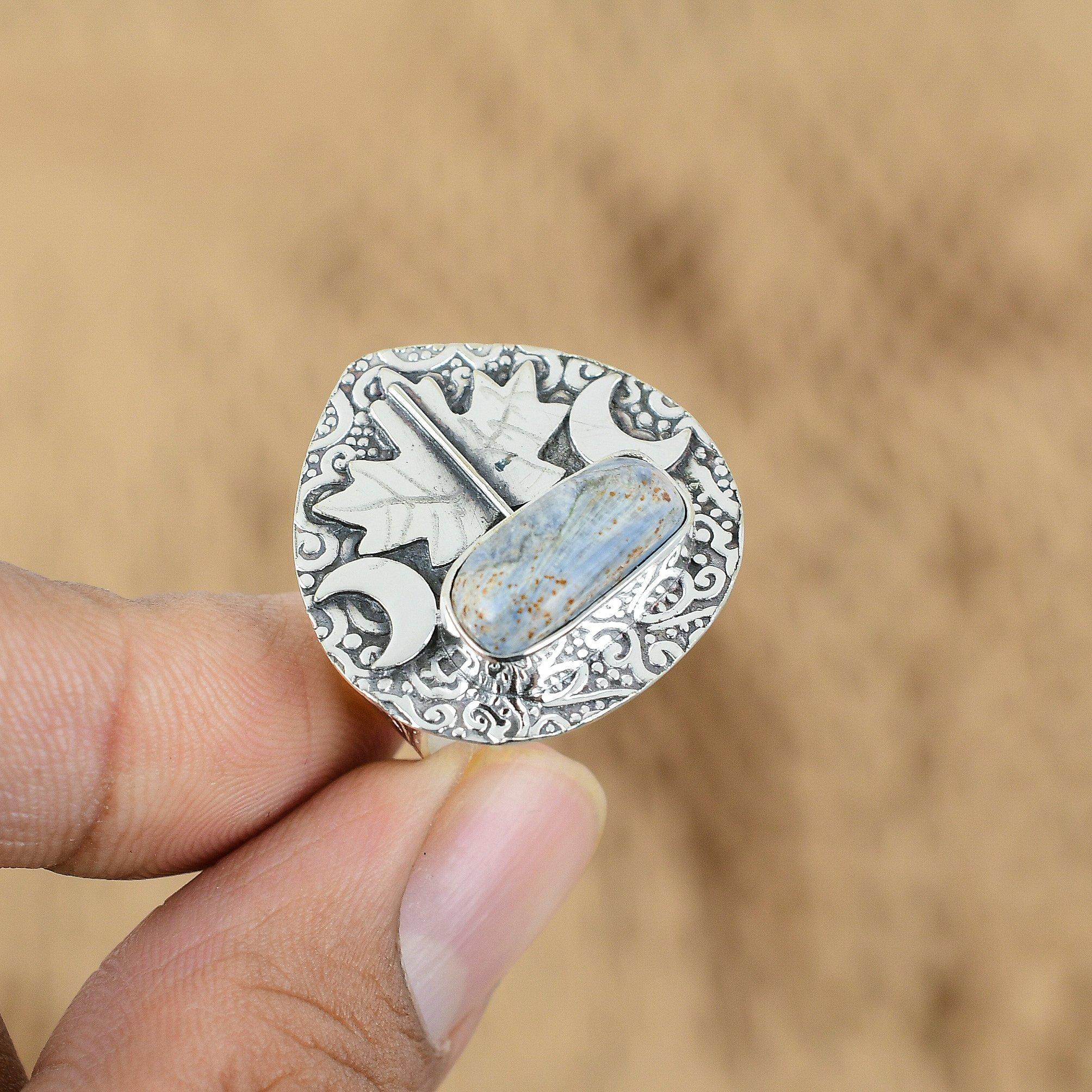 

Sterling Silver Radiant Natural Kyanite Multi Stone Cresent Moon Mother New Ring Yes