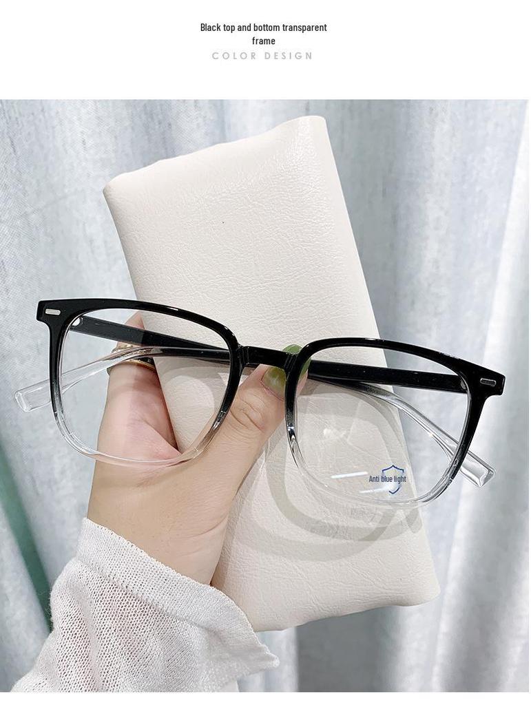 TR Myopia Glasses: Fashionable Retro Frames with Anti-Blue Light for Men and Women