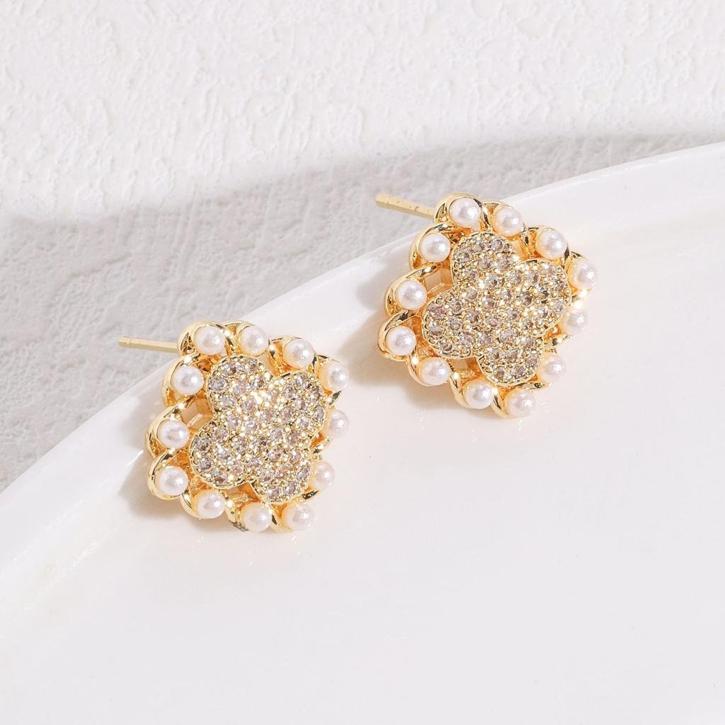 Zircon Four-Leaf Flower Pearl Necklace Women'S Light Luxury Versatile Temperament Set Jewelry