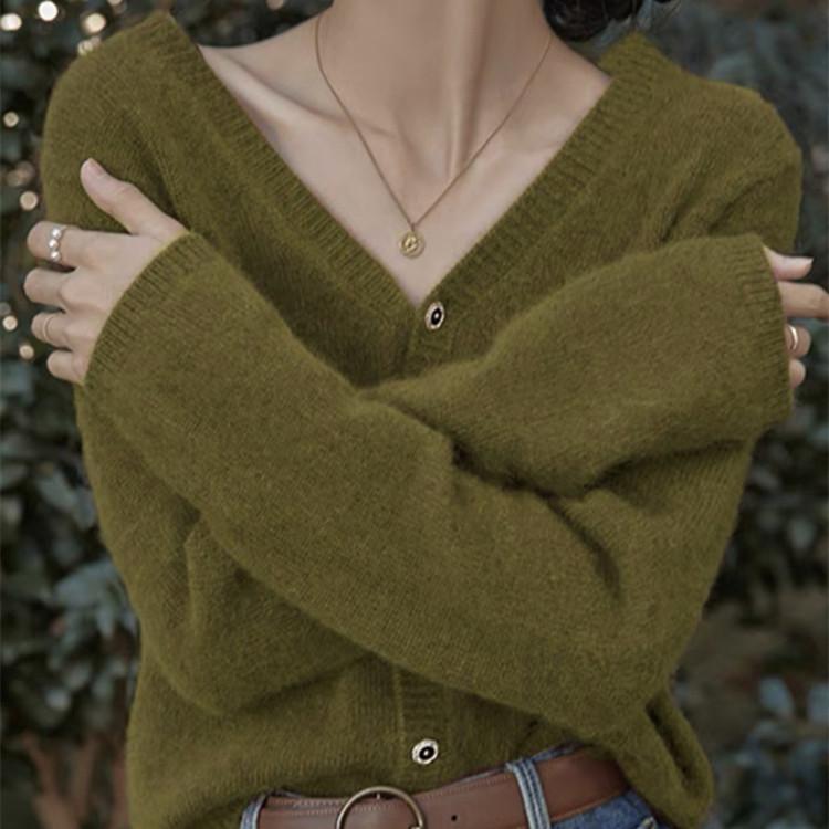 

Осень и зима новый имитация енота бархат V-образный вырез мягкий восковой свитер куртка ленивый вязаный кардиган нижний топ женская одежда [80-57.5kg] оливковый