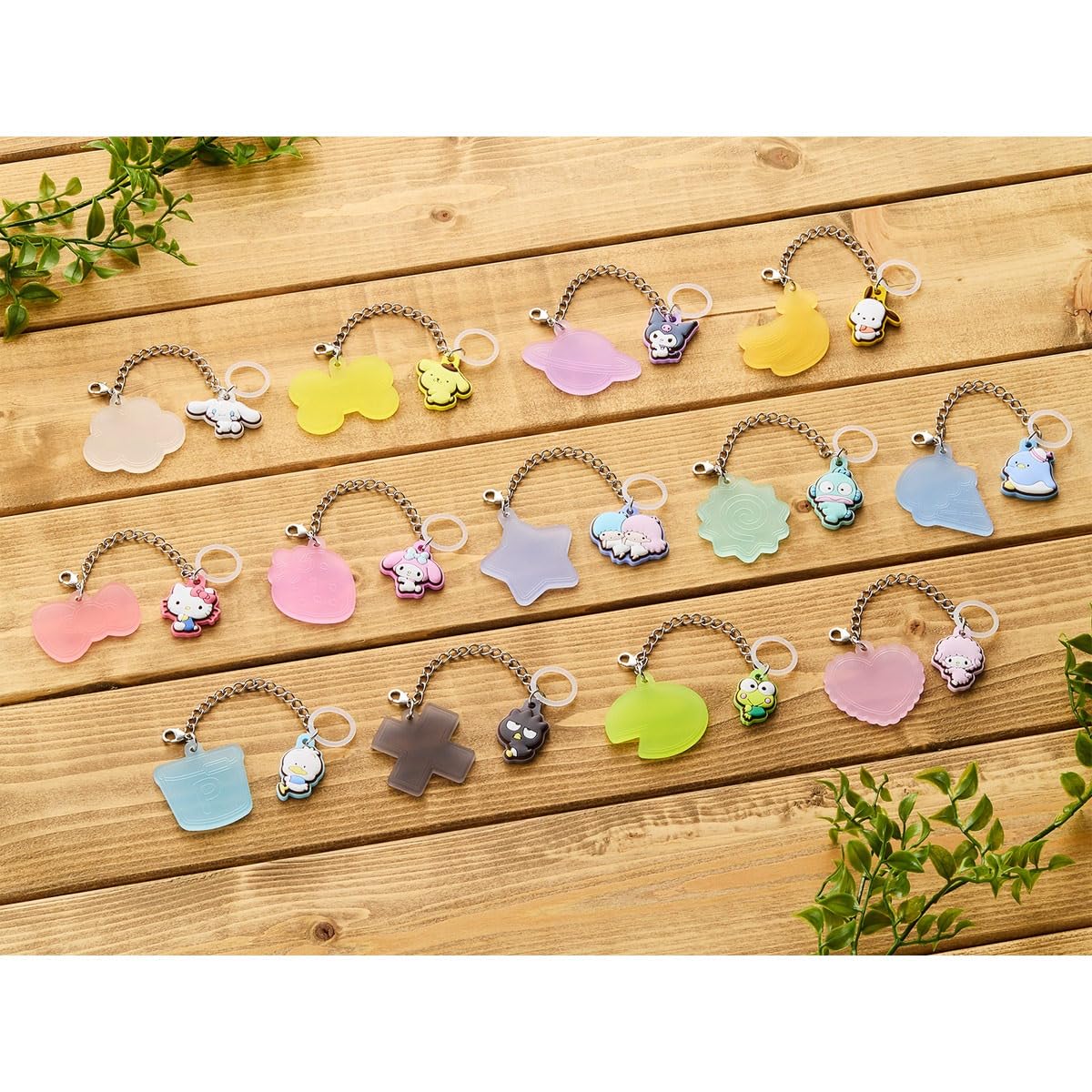 

BANDAI Sanrio Characters Double Charm Gummy Candy Set of (Box 12)