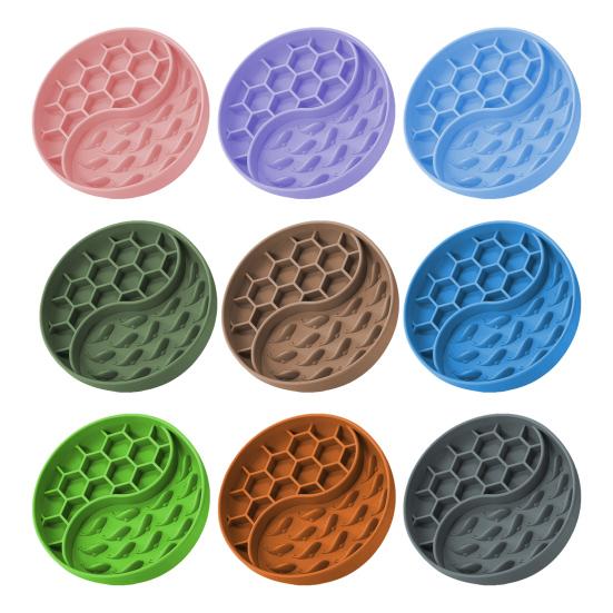 Slow Feeder Dog Bowl Non-Slip Feeding Bowl Slow Down Pet Eating Speed Silicone Pet Food Bowl with Suction Cup for Fast Eaters Cats Dogs Anxiety Relief