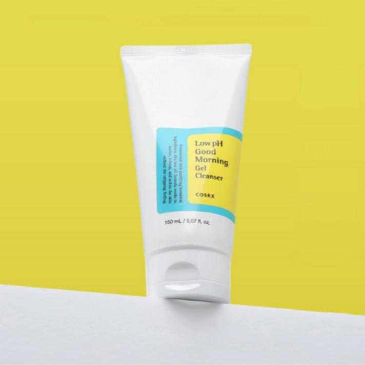 COSRX Low pH Good Morning Gel Cleanser 150ml, BHA 0.5%, Tea Tree Leaf Oil 0.5%, Daily Mild Cleanser for Sensitive Skin