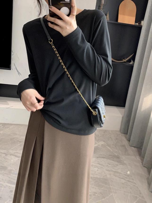 Autumn/Winter 2025 Women's Versatile Basic Layering T-shirt - Thick, Fitted, Round Neck