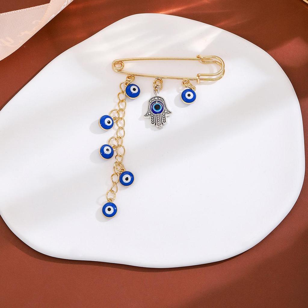Creative Rhinestone Devil's Eye Tassel Brooch: Women's High-End Blue-Eyes Sweater Pin