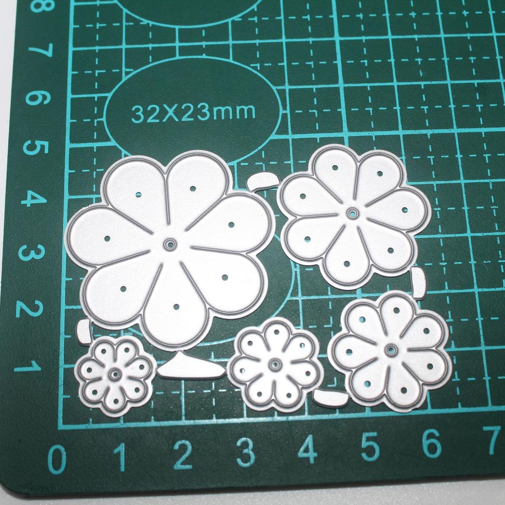 5ks Kovové vykrajovátka a šablony květin pro Scrapbooking Dekorativní ražba Ruční práce Vykrajování