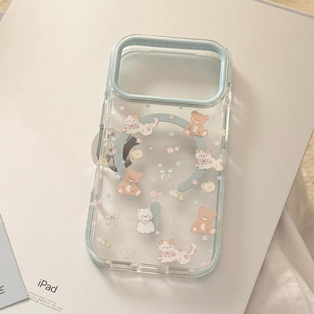 Cute Bear Magnetic Heart-Shaped Phone Case for iPhone 16, iPhone 17, and iPhone 17 Pro Max