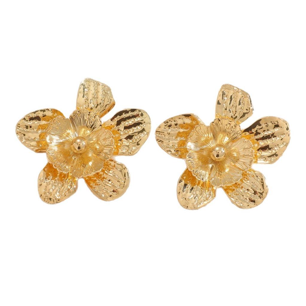 European and American exaggerated light luxury flower high-end bracelet earrings ring set petal metal jewelry set three-piece set