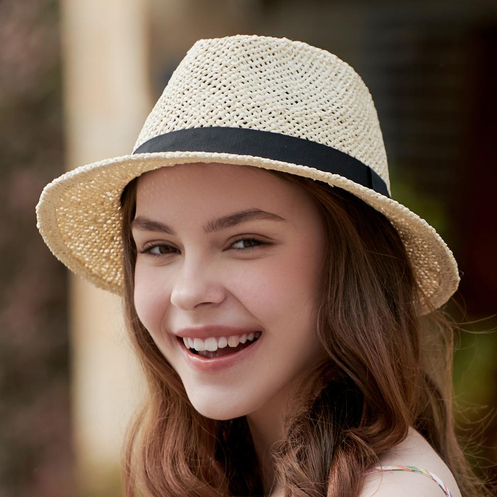 New handmade hook hollow needle jazz hat vacation travel spring and summer sunshade sunscreen top hat sun hat