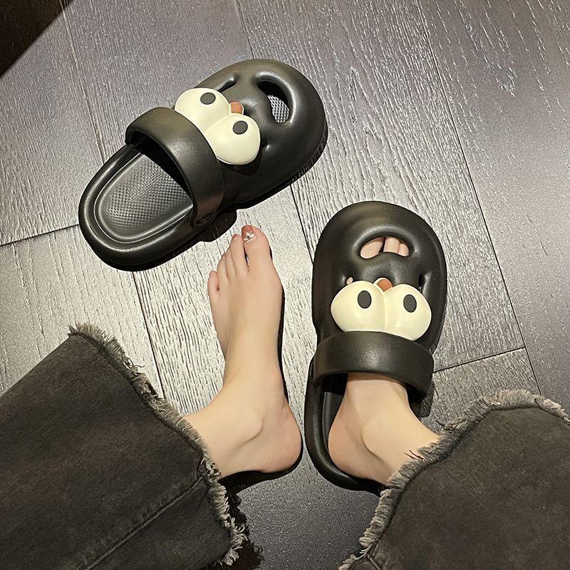 Thick-soled Hole Shoes Women's New Summer Outer Wear Seaside Beach Non-slip Cute Bag Head Cool Slippers