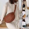 Moda Bayanlar Rahat Bel Çantası Tüm Maç Büyük Kapasiteli Muz Omuz Çantası PU Deri Crossbody Göğüs Çantası