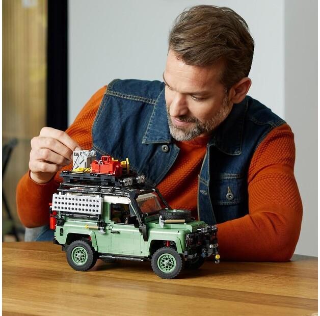 LEGO ICONS 10317 Land Rover Classic Defender 90