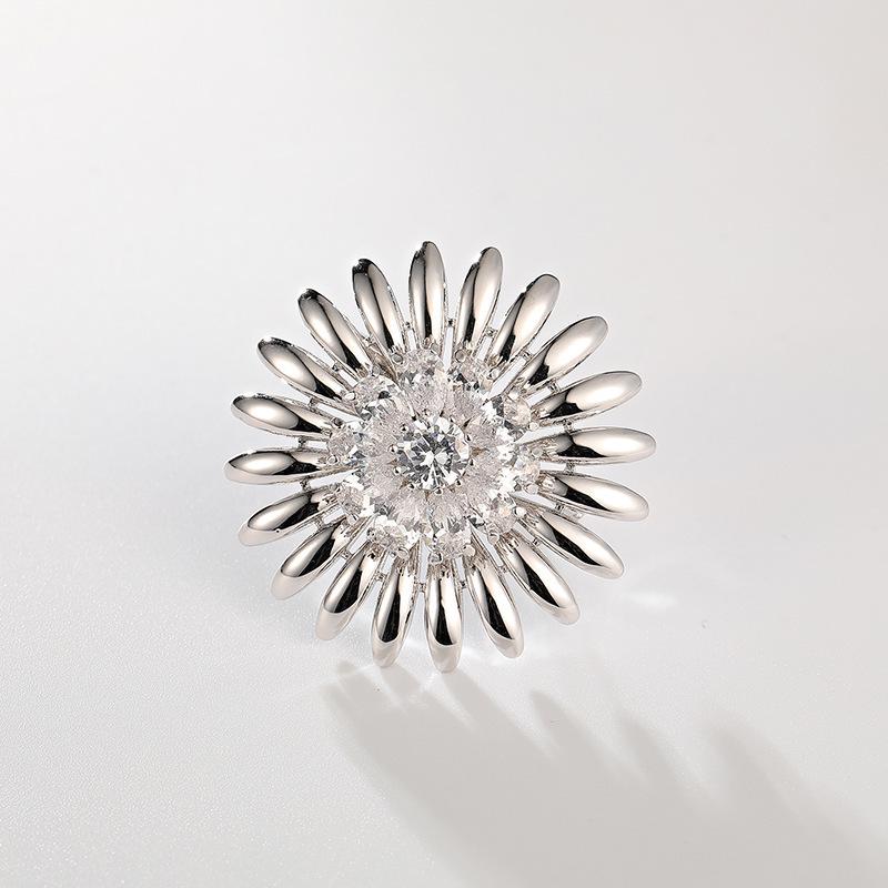 Elegant Zirconia Sunflower Brooch Pin for Suits