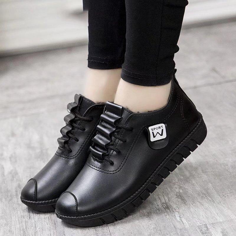 Women's Plus Size Sporty Leather Slip-On Loafers with Elastic Laces
