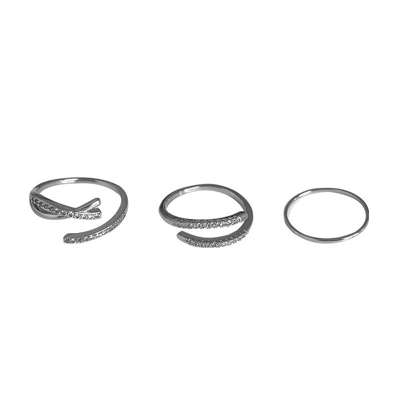 Trendy Minimalist Crushed Diamond Women's Ring: Light Luxury, High-End Feel, Versatile Silver Thin Band with Niche Personality.