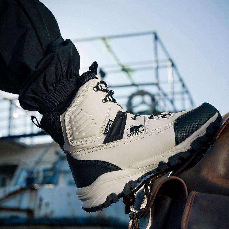 New Winter Men's High-Top Cotton Shoes Plus Velvet Thickened Warm Snow Boots Northeast Outdoor Waterproof And Anti-Slip Boots
