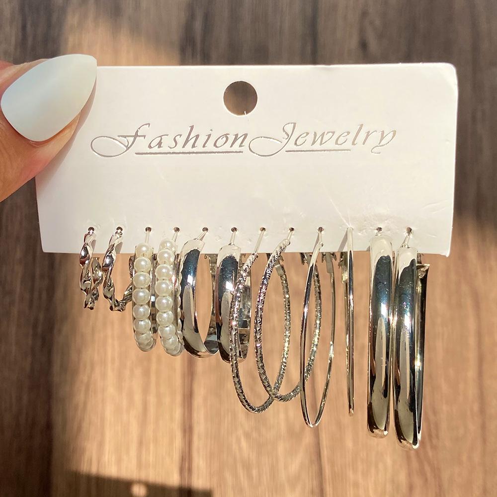 

Европейский и американский набор квадратных серег из сплава и жемчуга - 6 пар, простой ретро стиль Хепберн