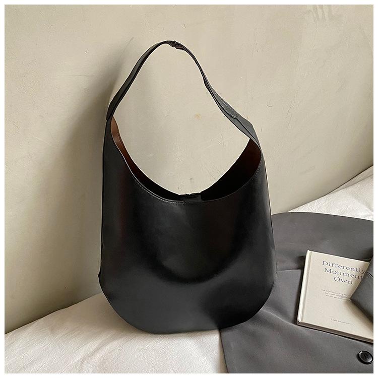 Large-capacity Tote Bag for Commuting To Work, Women's Single-shoulder Bag, Casual and Niche Hand-held Armpit Bag