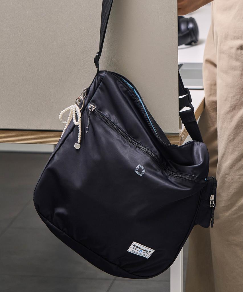 Nominical [Flexible Bag] Nylon Multi-Pocket Peddler Crossbody Bag (Dusty Blue)