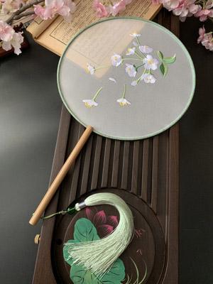 Chinese Traditional Art Embroidery Wooden Hand Fan, Classical, Ancient Dance Costume, Han Fu Cheongsam with Long Handle, Tasse