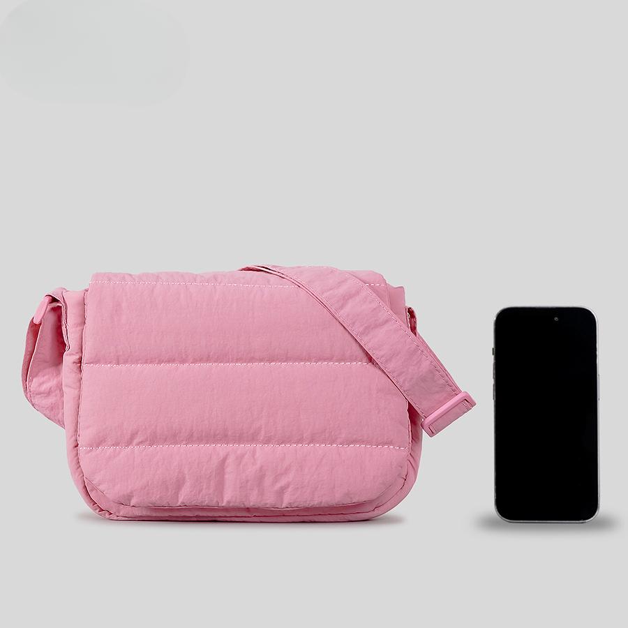 Nylonová malá čtvercová taška Dámská spona Bavlna s širokým popruhem přes rameno Jednoduchá lehká kabelka s klopou