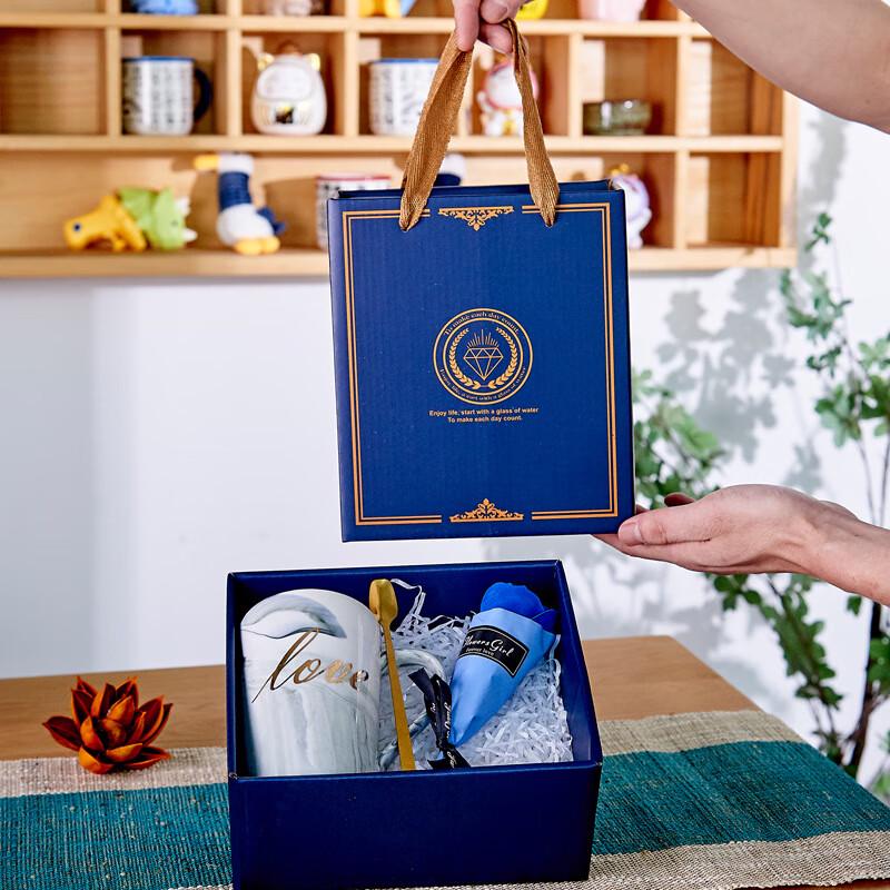 LOVE Mug Gift Set Flower Bouquet + Mug