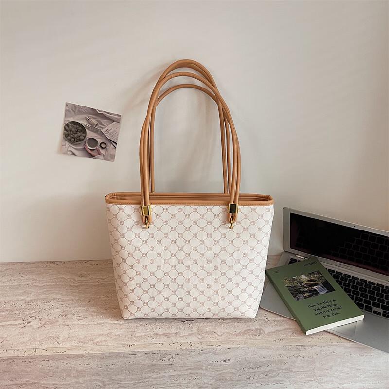 OGAR 2026 Summer Print Tote Bag for Women No Charm кремовый