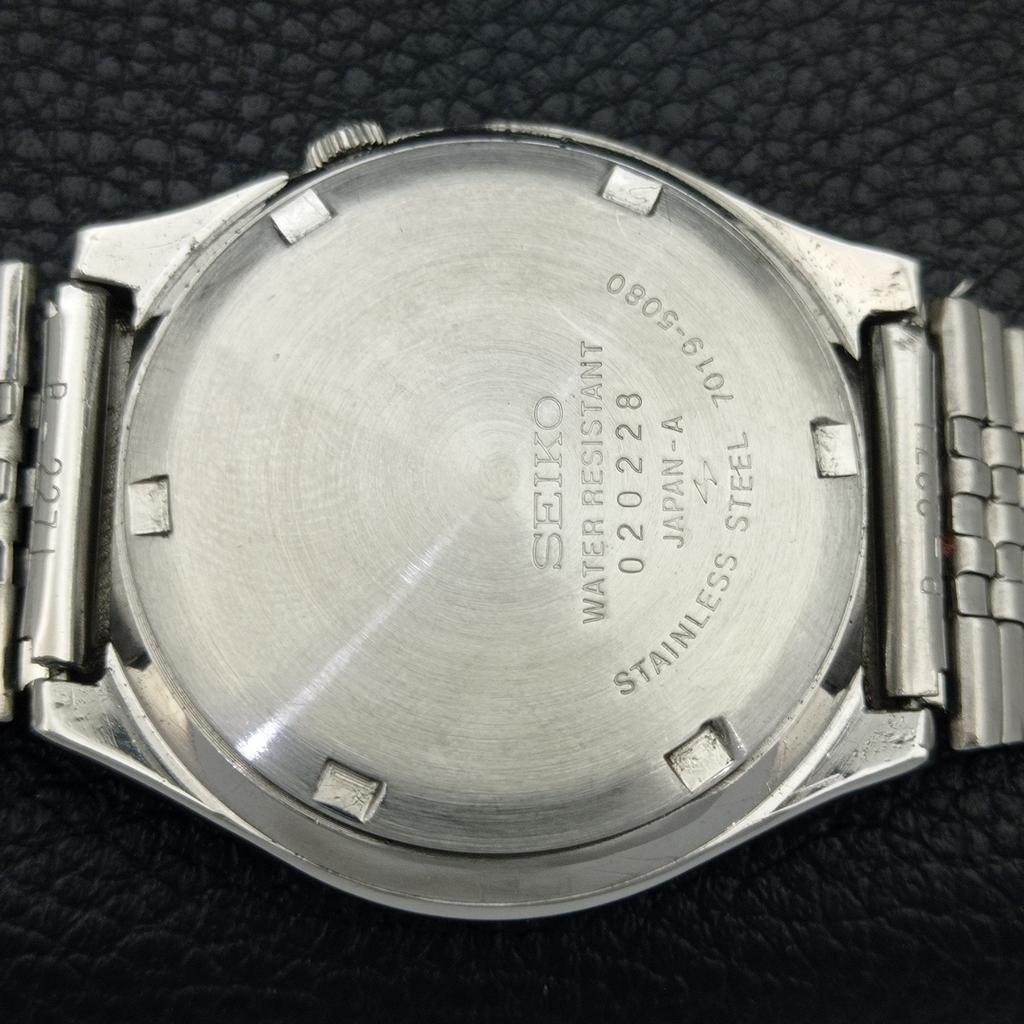 GENUINE VINTAGE SEIKO 5 AUTOMATIC 7019A JAPAN MENS BLACK DIAL WATCH a702413-5 R124-a702413