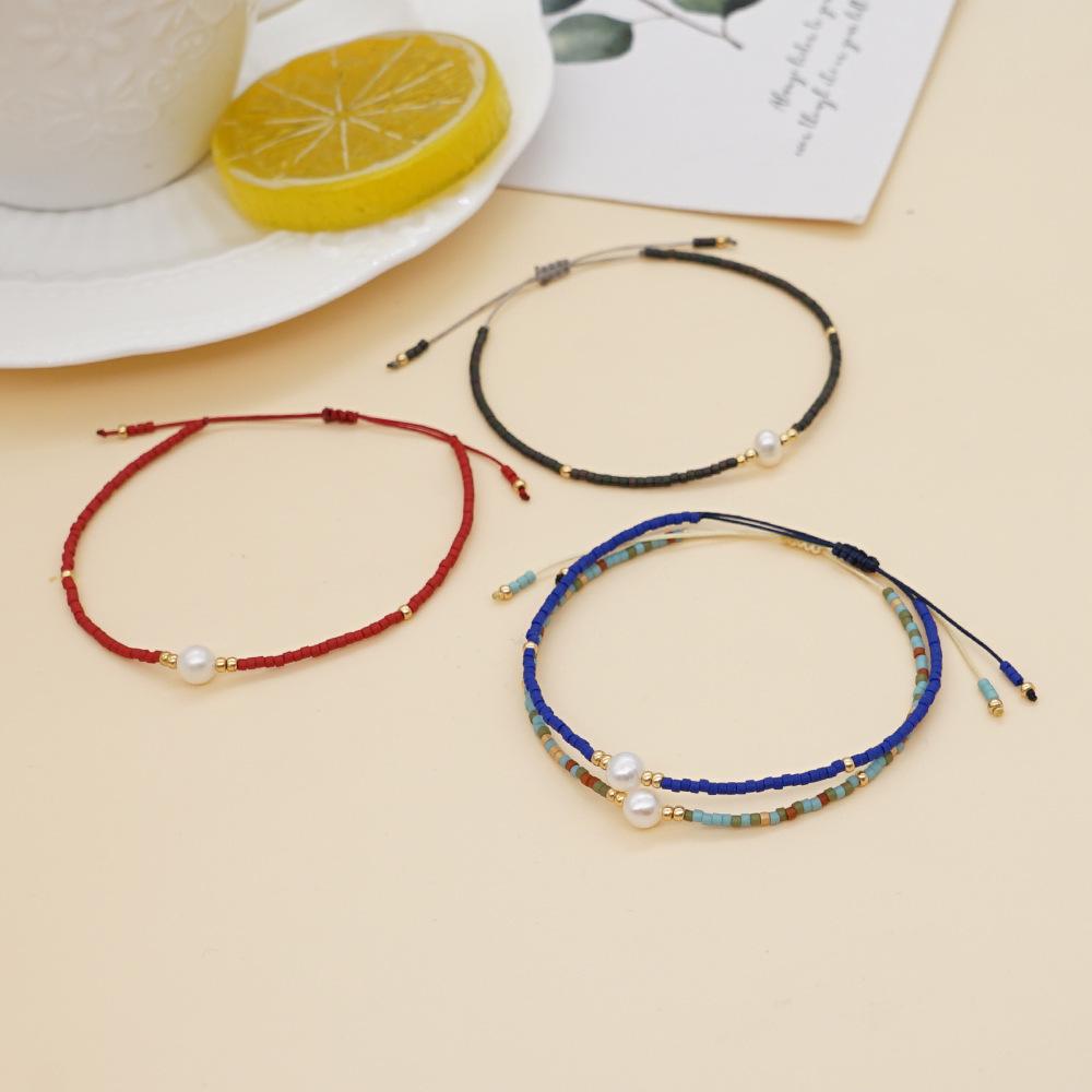 Trendy Deep Blue & Gold Rice Bead Pearl Hand Bracelet: Niche Design Women's Fashion Accessory