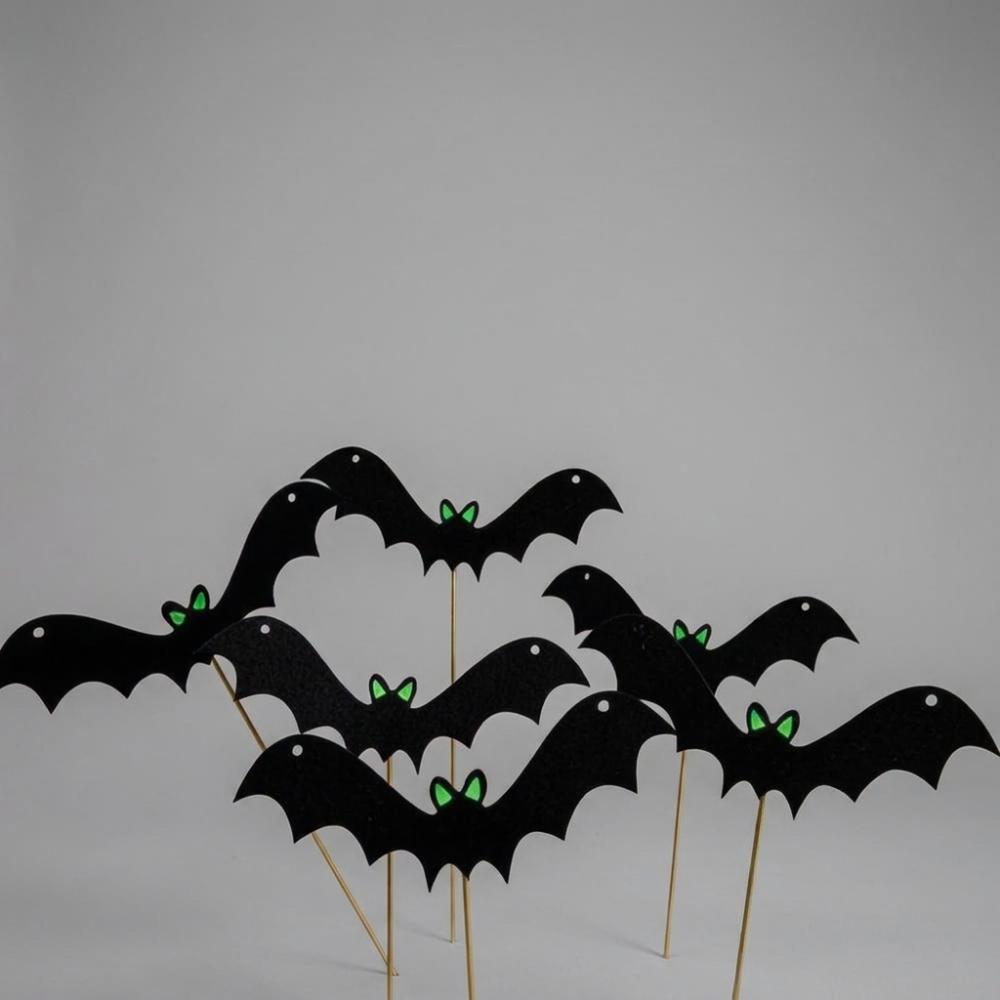 6PCS Luminous Bat Halloween Bat Grounds Insertion Flying Bat Bat Card Insertion Courtyard Wall 6 PCS