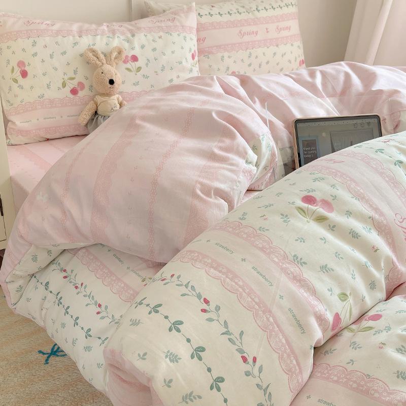 New Pure Cotton Cute Printed Bedding Sets Cartoon Nude Sleeping Skin Friendly Comforter Set Adult Bedsheet Kit for All Seasons