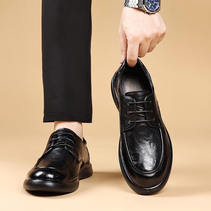 Modă Toamnă Noi Pantofi Loafers cu Talpă Moale pentru Bărbați Culoare Solidă Șireturi Modă Pantofi Casual Bărbat Afaceri Bărbat de Vârstă Mijlocie Pantofi din Piele